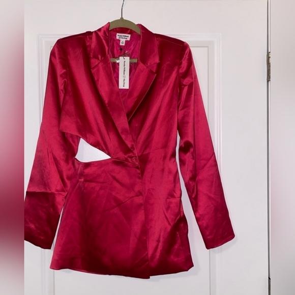 NWT Porsha Williams The Drop Women's Black Cutout Waist Blazer Size Large - Picture 3 of 3